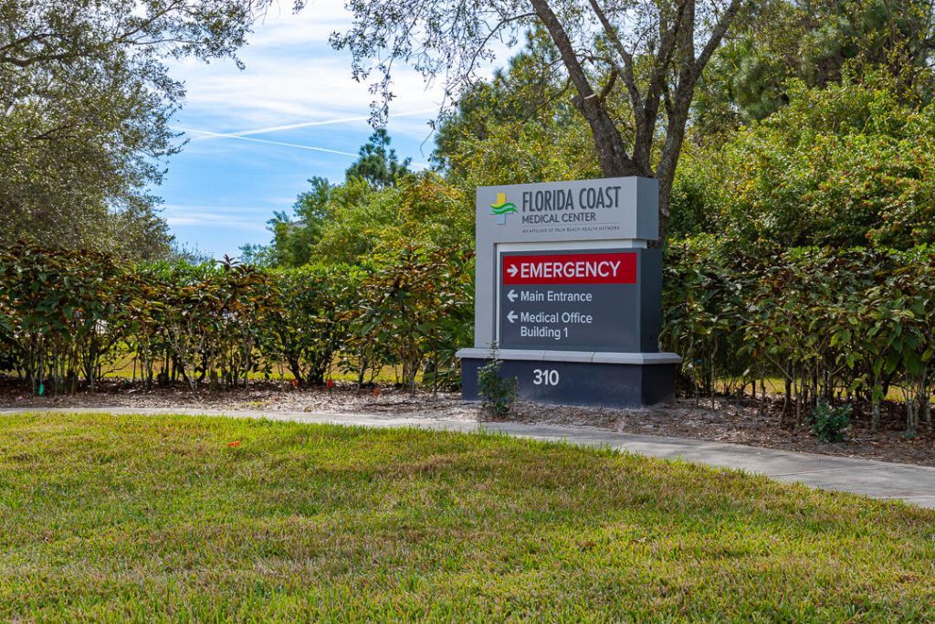 471 SE Vallarta Drive, Port Saint Lucie, FL 34984 Photo