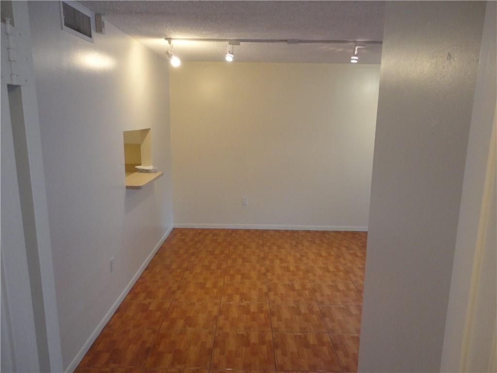 711 N Pine Island Road, Unit 206, Plantation, FL 33324 Photo