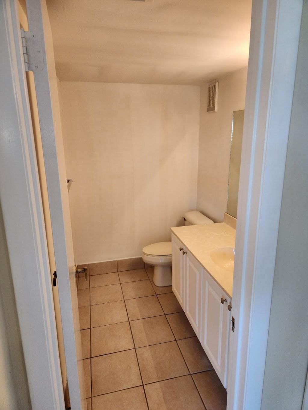 711 N Pine Island Road, Unit 206, Plantation, FL 33324 Photo