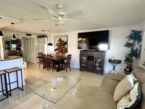 21 Newport B Court, Deerfield Beach, FL 33442