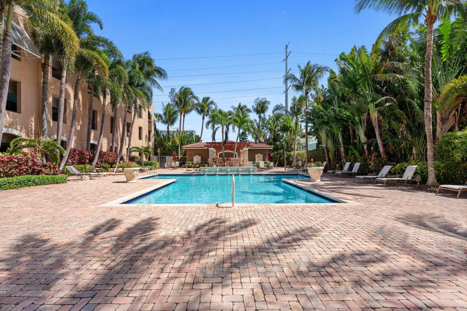 616 Clearwater Park Road, Unit 1103, West Palm Beach, FL 33401 Photo