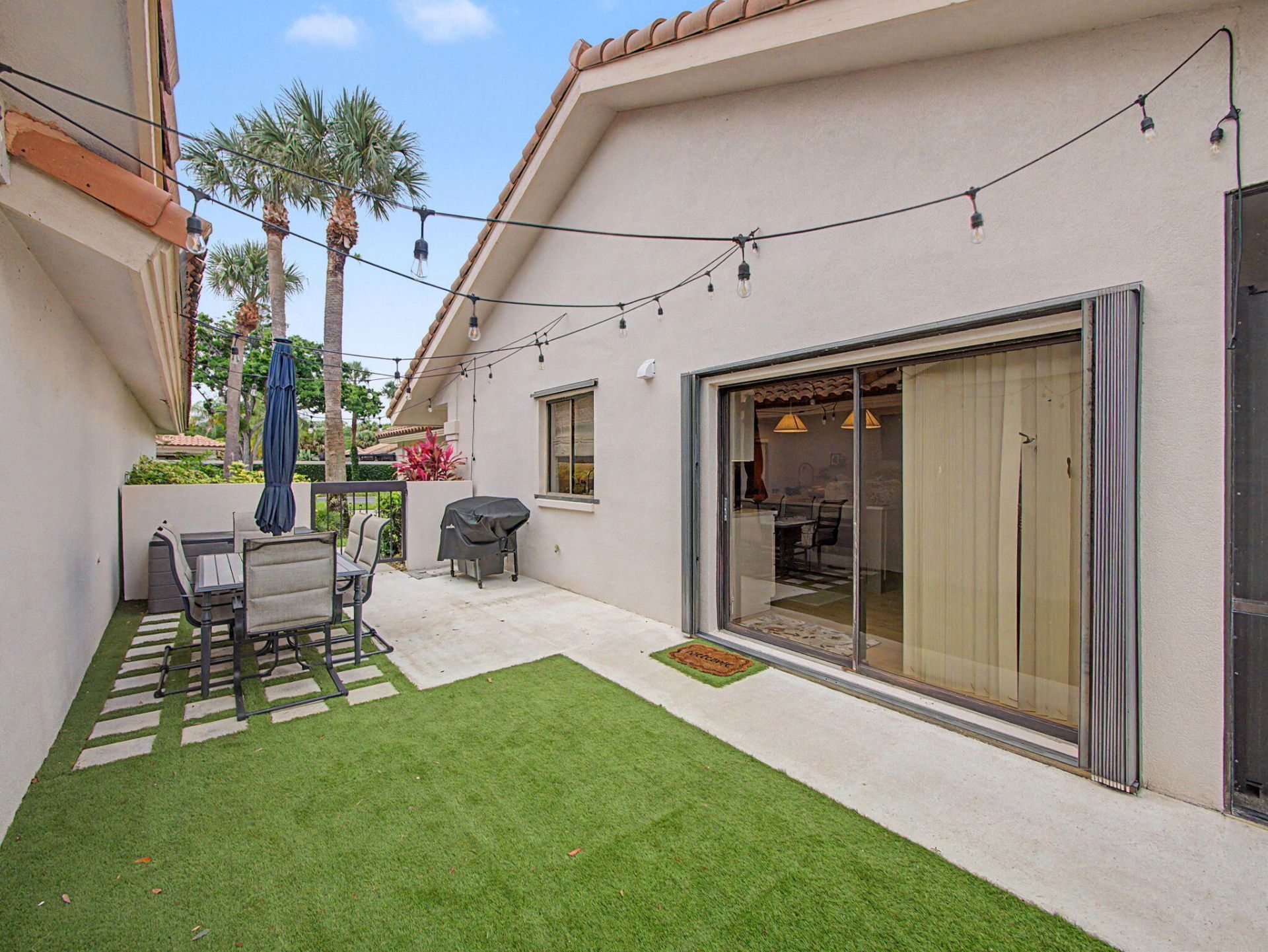 2631 Mohawk Circle, West Palm Beach, FL 33409 Photo