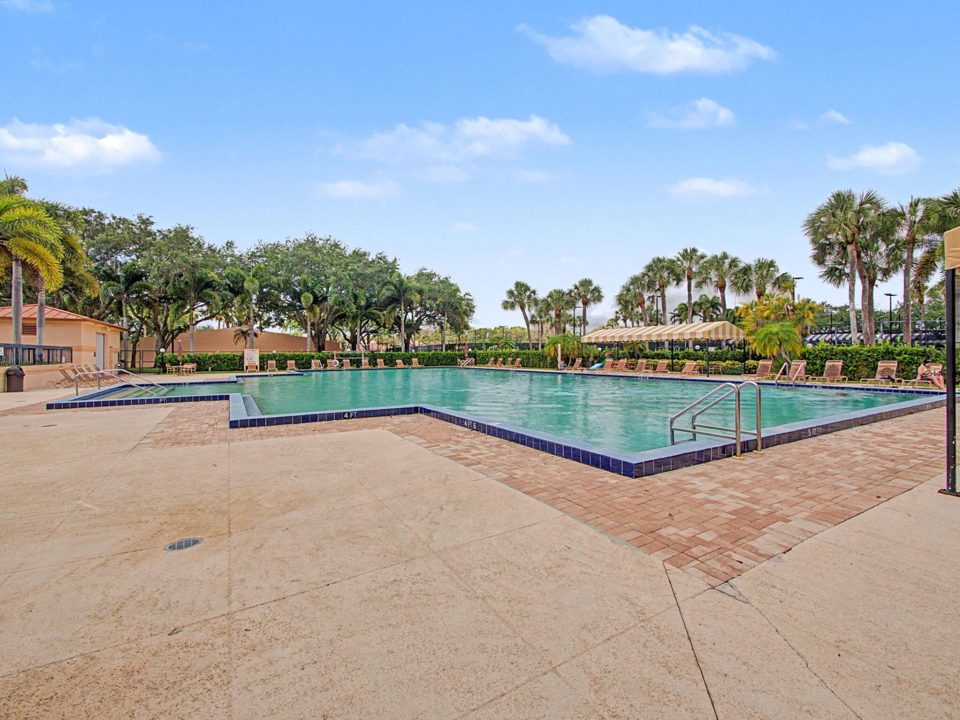 2631 Mohawk Circle, West Palm Beach, FL 33409 Photo