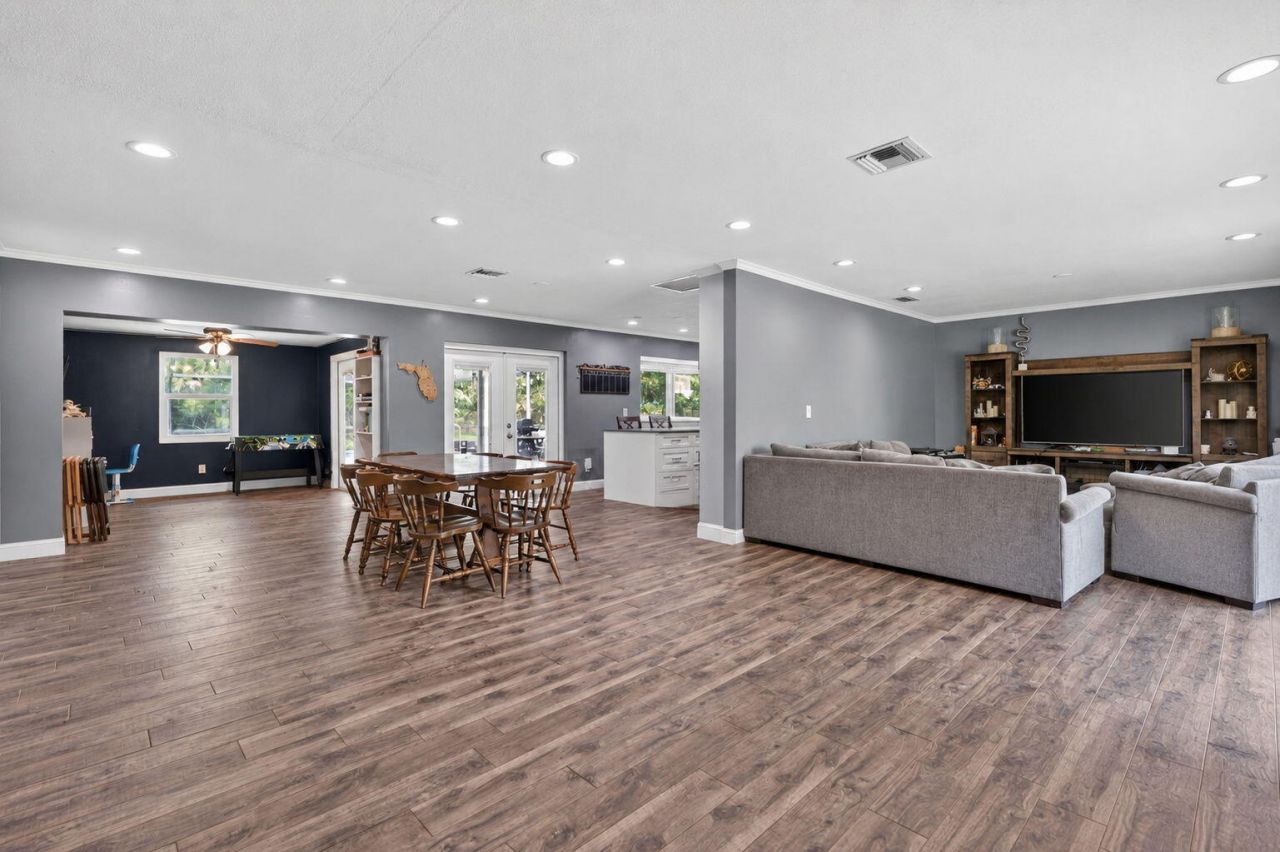 8669 Nashua Drive, Palm Beach Gardens, FL 33418 Photo