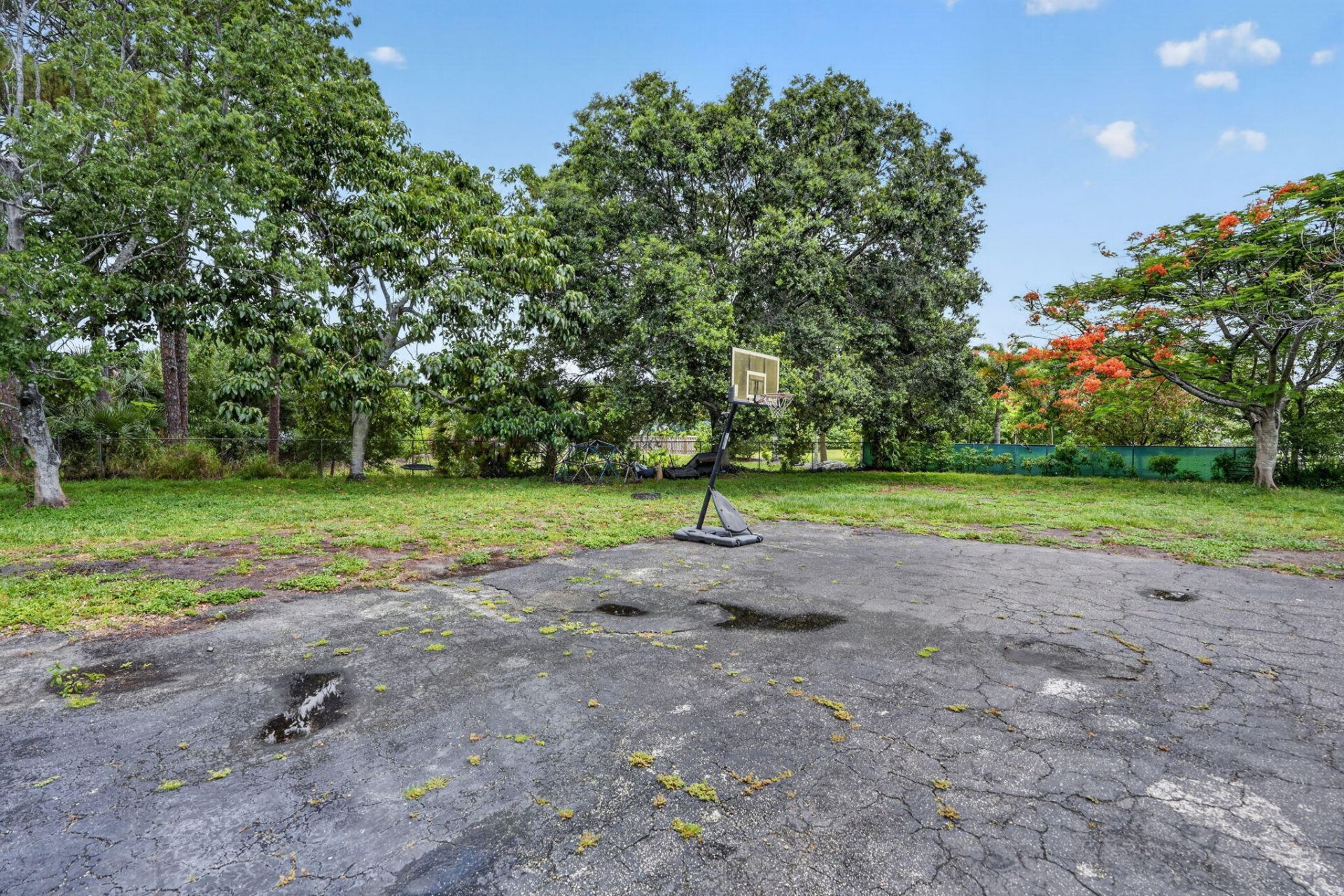 8669 Nashua Drive, Palm Beach Gardens, FL 33418 Photo
