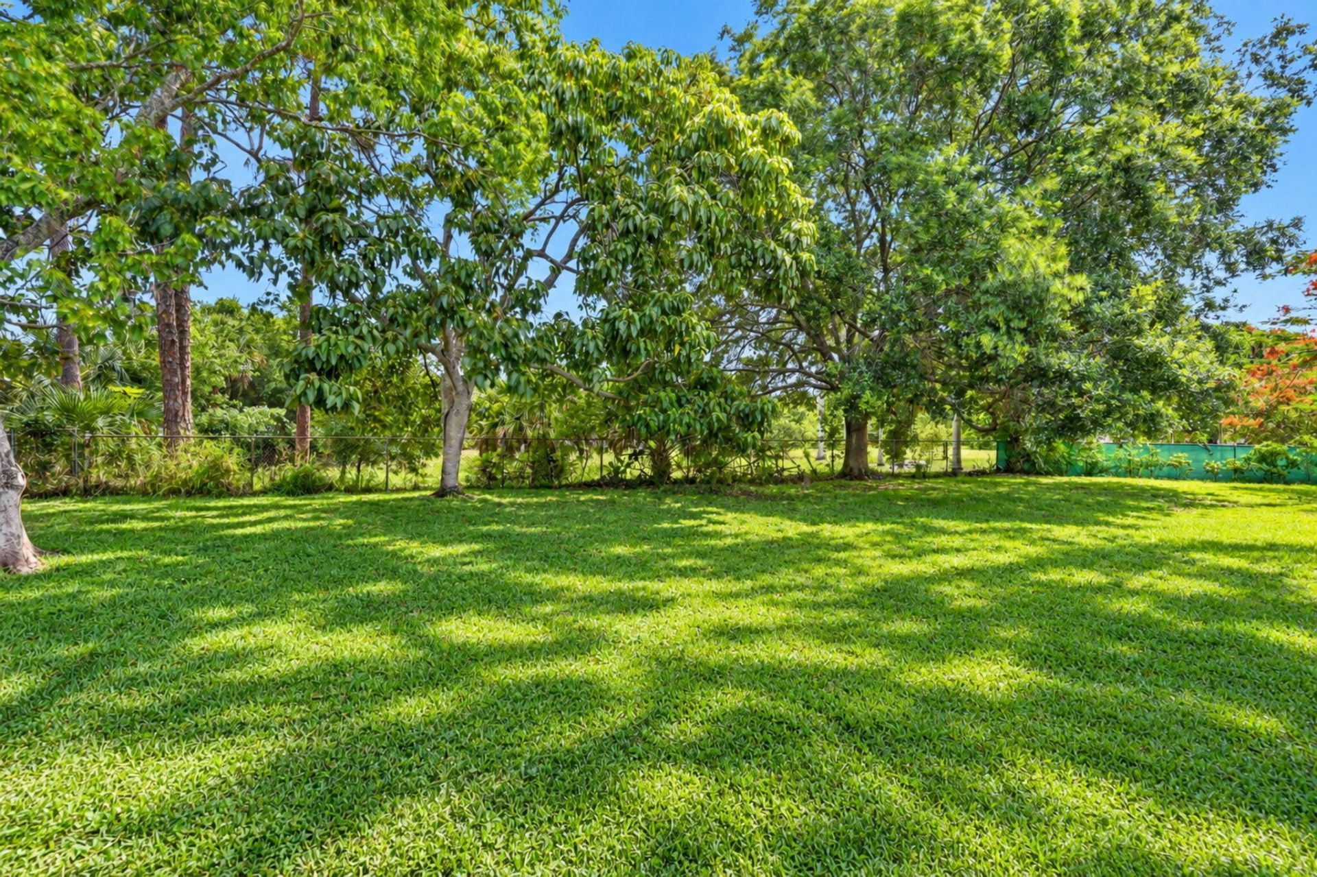 8669 Nashua Drive, Palm Beach Gardens, FL 33418 Photo
