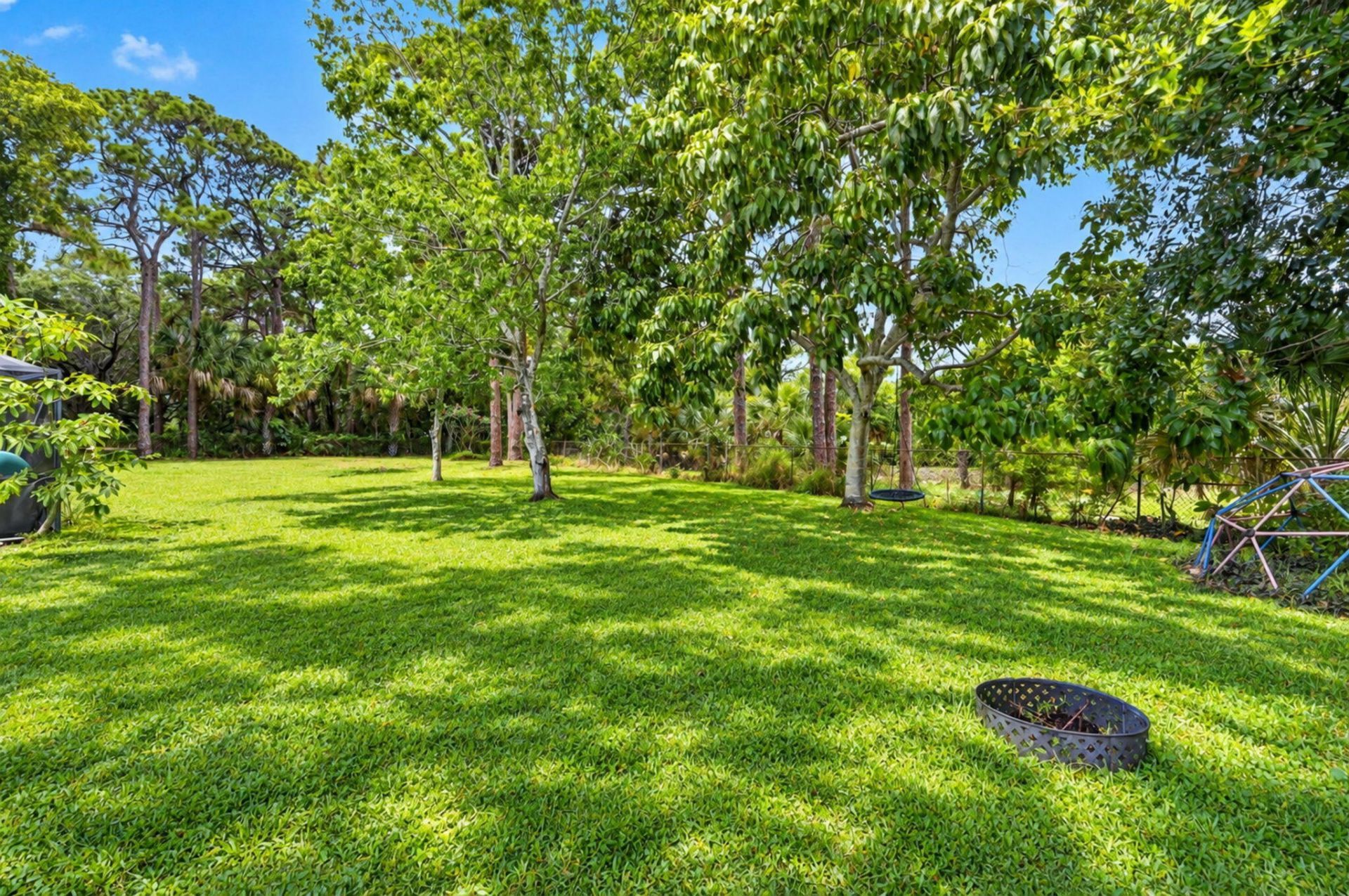 8669 Nashua Drive, Palm Beach Gardens, FL 33418 Photo