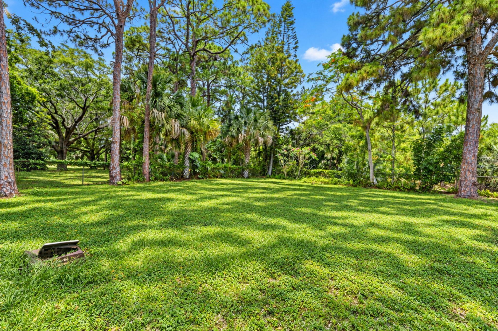 8669 Nashua Drive, Palm Beach Gardens, FL 33418 Photo