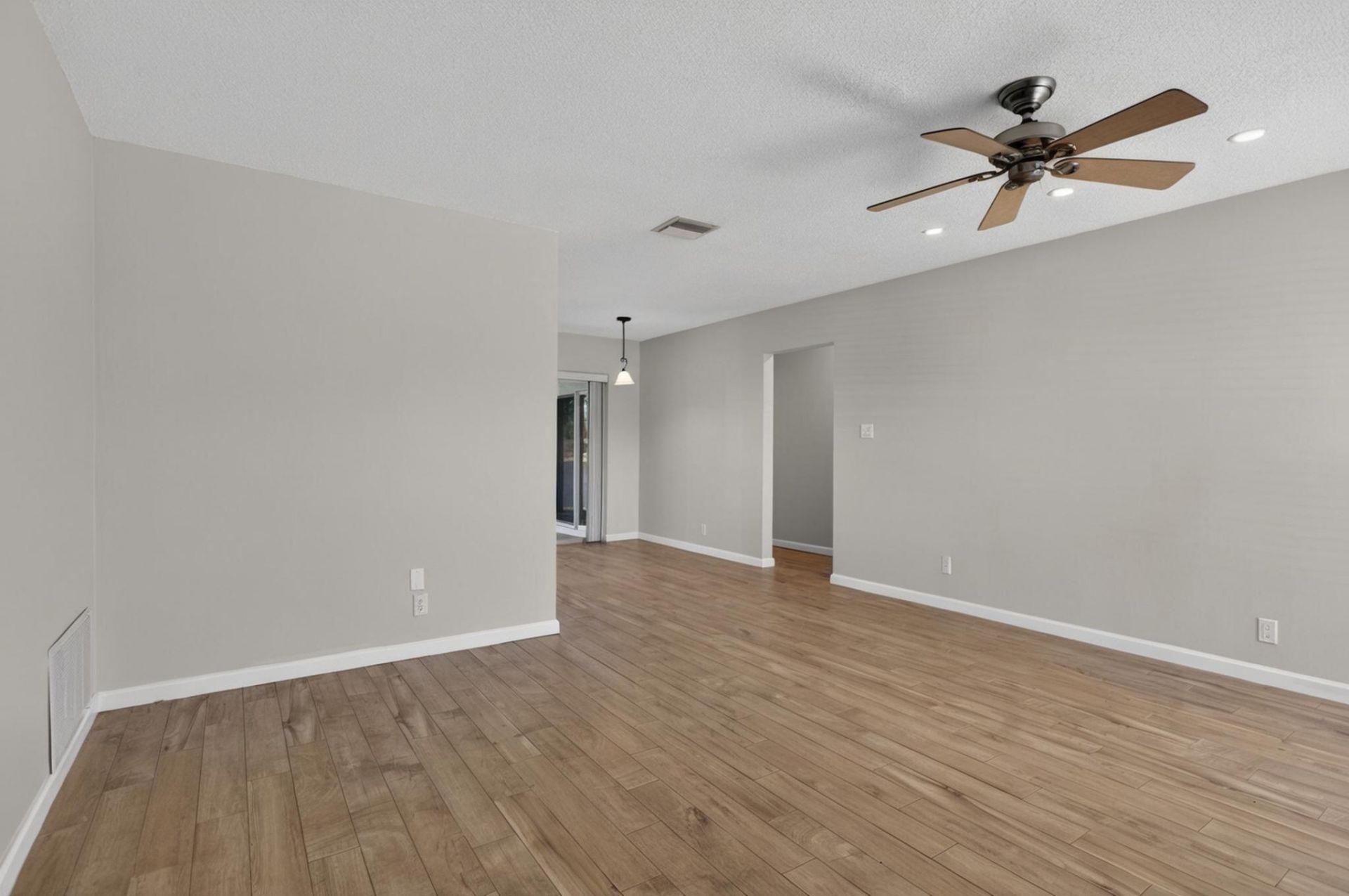 5907 NW 71st Avenue, Tamarac, FL 33321 Photo