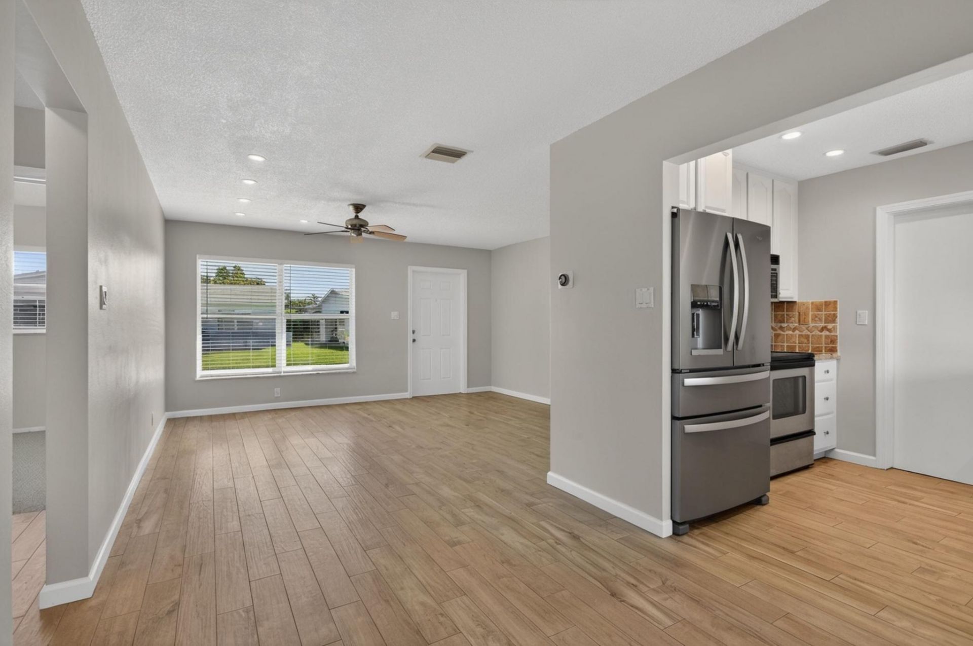 5907 NW 71st Avenue, Tamarac, FL 33321 Photo