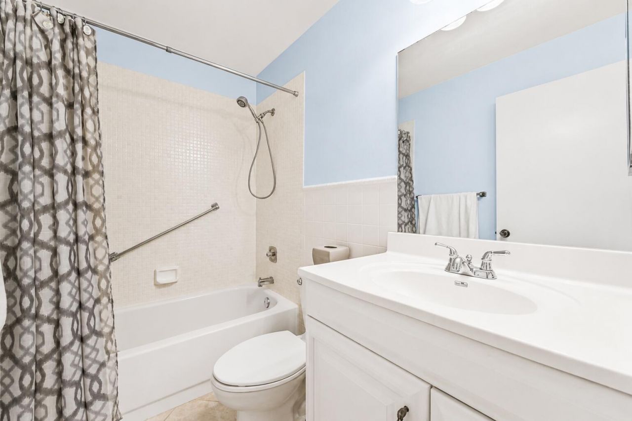 507 Normandy K, Delray Beach, FL 33484 Photo
