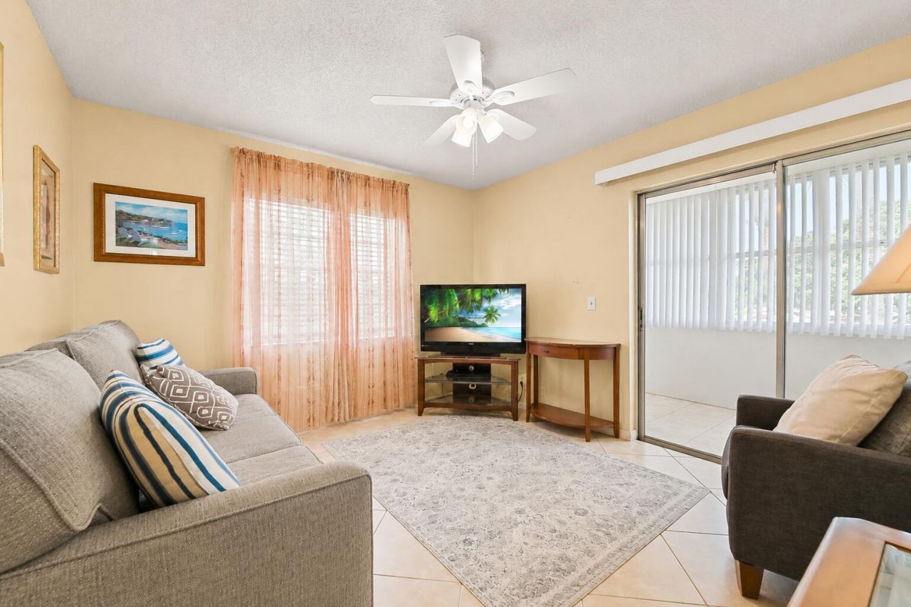 507 Normandy K, Delray Beach, FL 33484 Photo