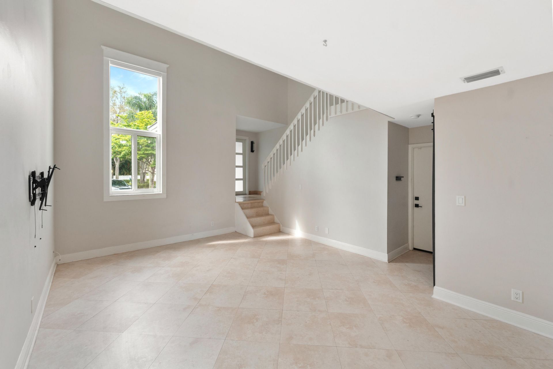 9859 NW 2nd Street, Plantation, FL 33324 Photo