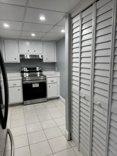 5600 N Flagler Drive, Unit 1502, West Palm Beach, FL 33407 Photo