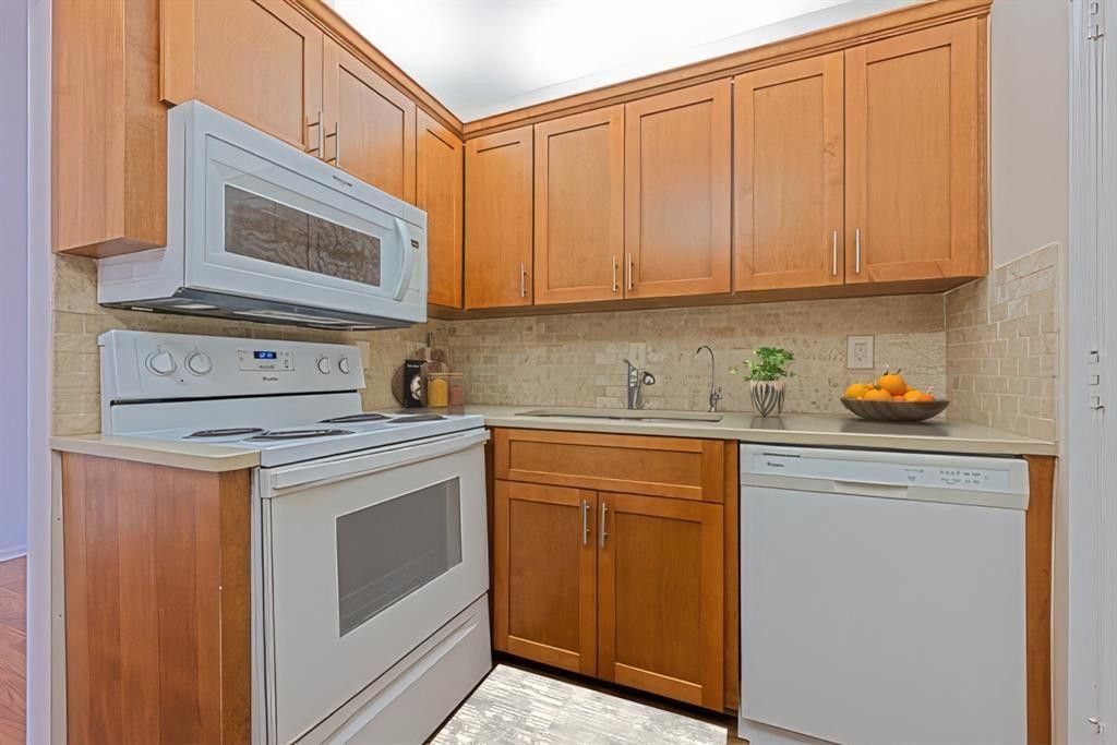 2161 NE 68th Street, Unit 312, Fort Lauderdale, FL 33308 Photo
