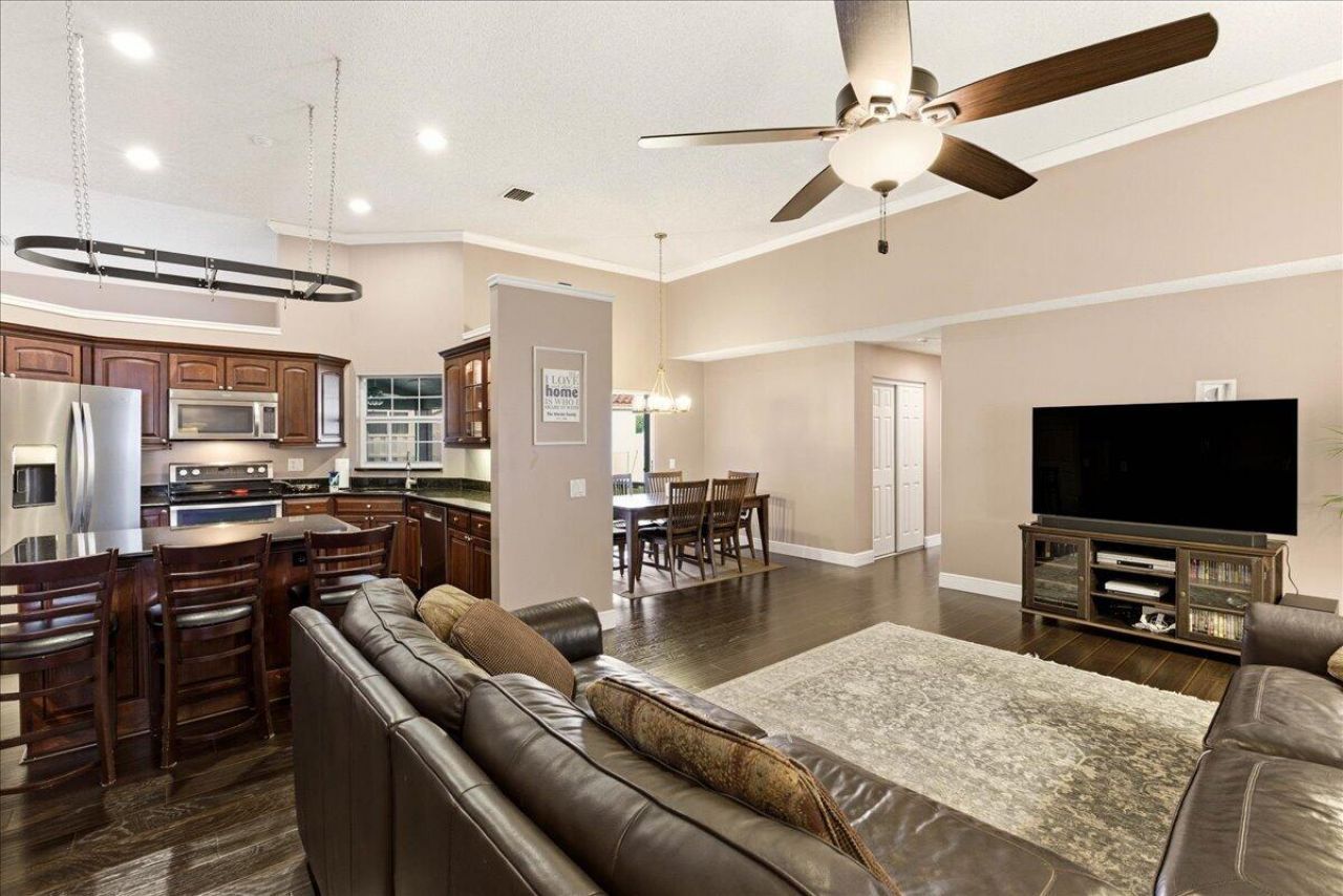 830 Heritage Drive, Weston, FL 33326 Photo