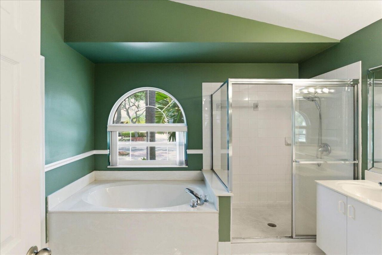 830 Heritage Drive, Weston, FL 33326 Photo