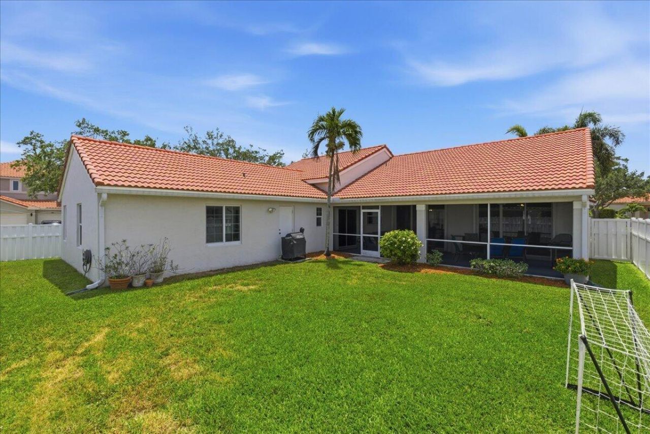 830 Heritage Drive, Weston, FL 33326 Photo