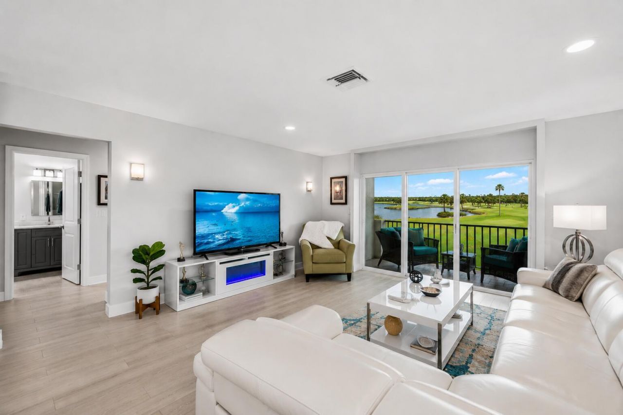 24 Southport Lane, Unit H, Boynton Beach, FL 33436 Photo