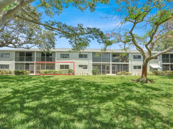 9 Westwood Avenue, Unit 102b, Tequesta, FL 33469