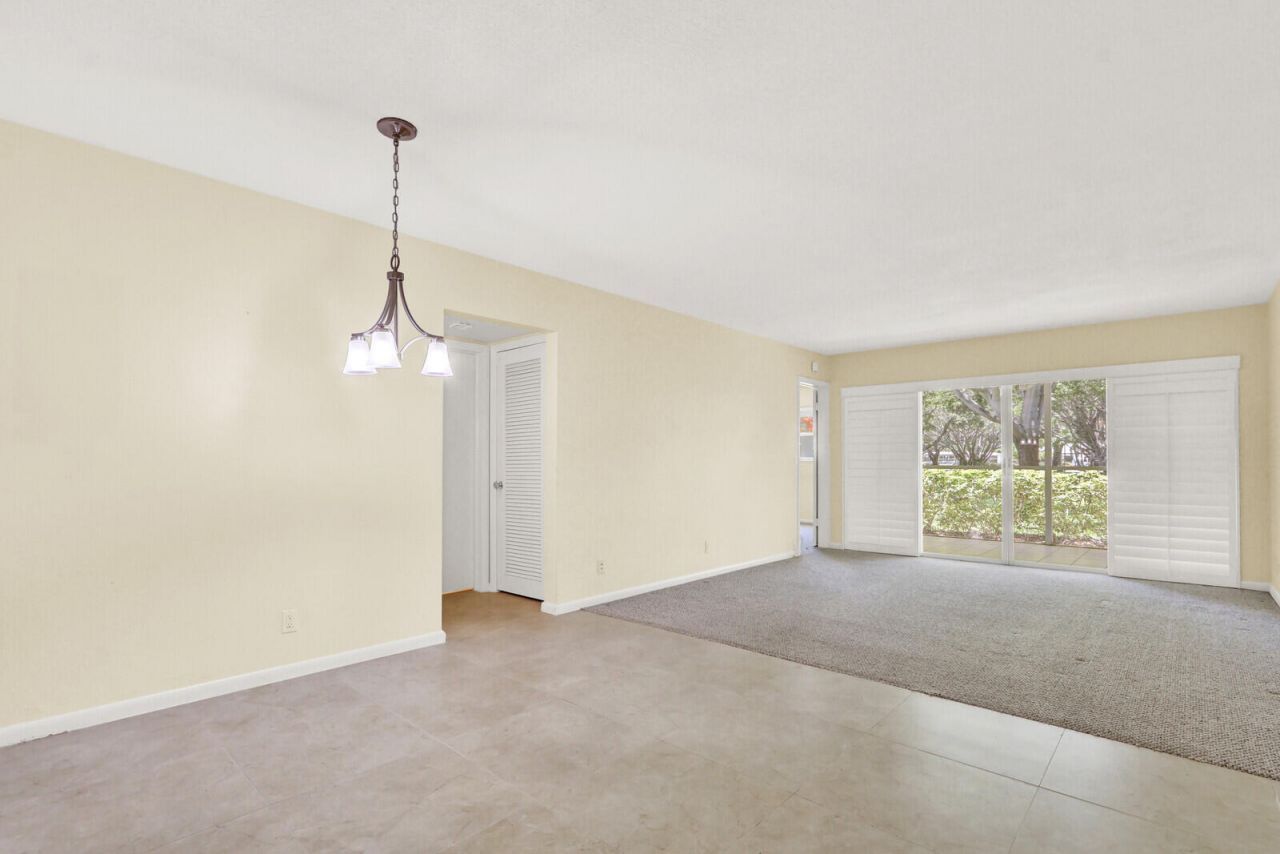 9 Westwood Avenue, Unit 102b, Tequesta, FL 33469 Photo