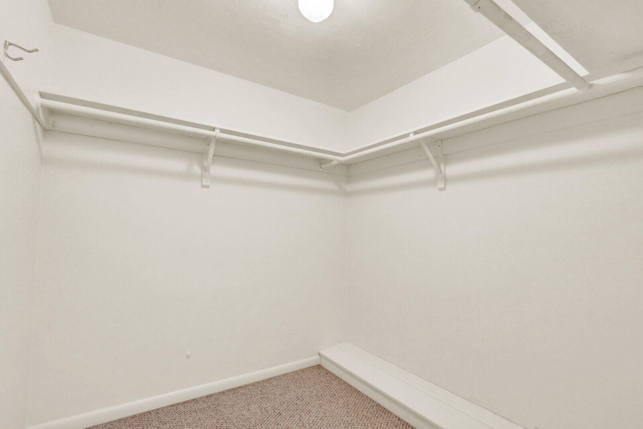 9 Westwood Avenue, Unit 102b, Tequesta, FL 33469 Photo
