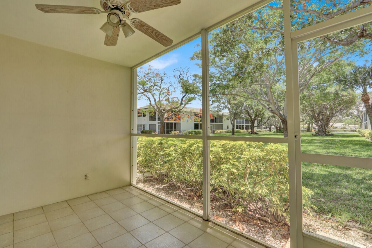 9 Westwood Avenue, Unit 102b, Tequesta, FL 33469 Photo