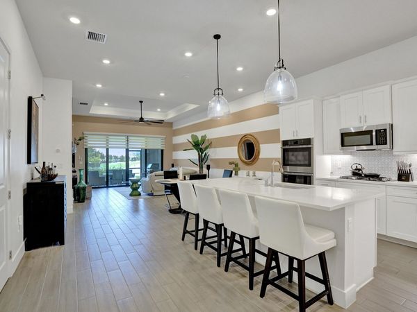 8334 W Blue Spring Drive, Unit 8334, Parkland, FL 33067