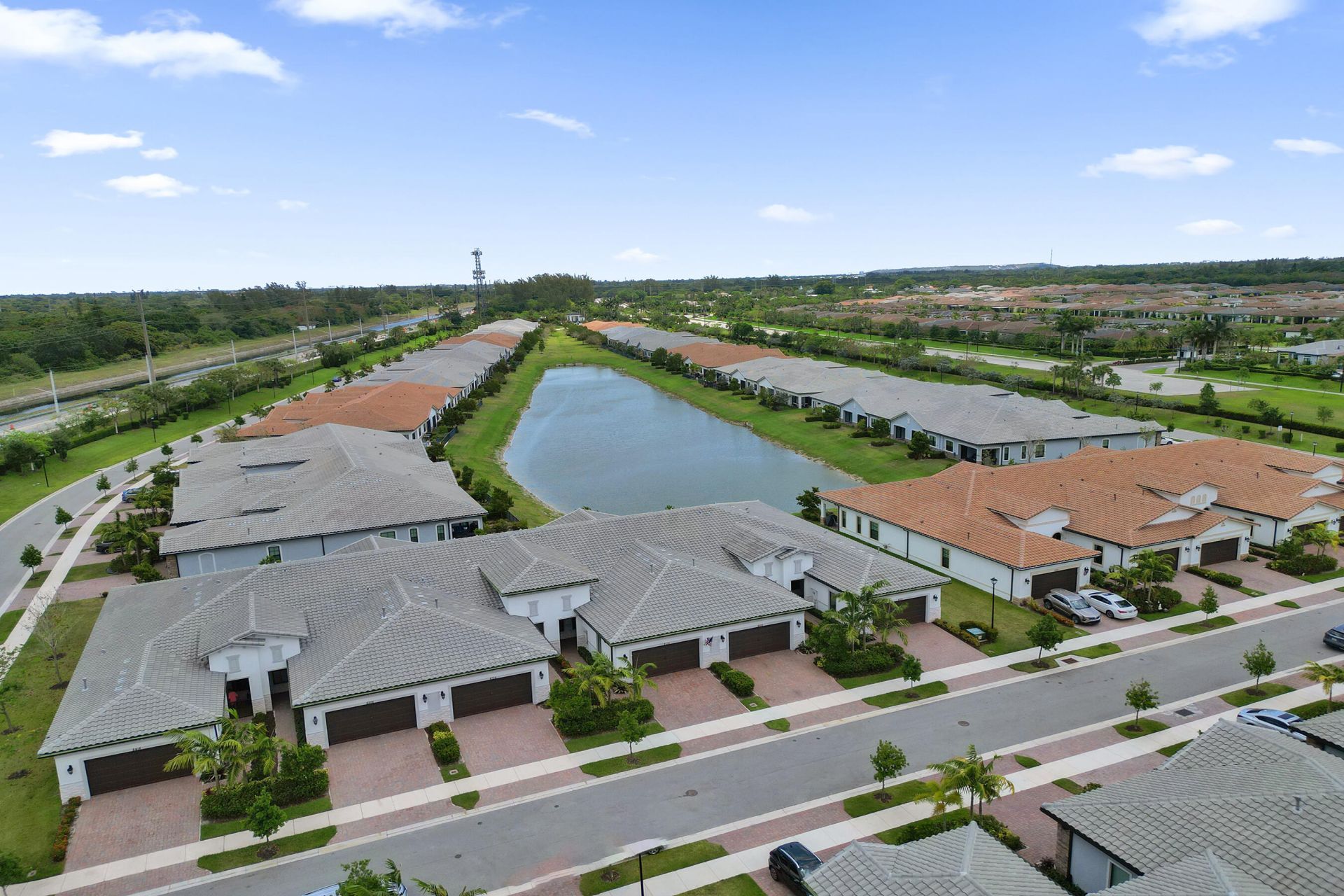 8334 W Blue Spring Drive, Unit 8334, Parkland, FL 33067 Photo