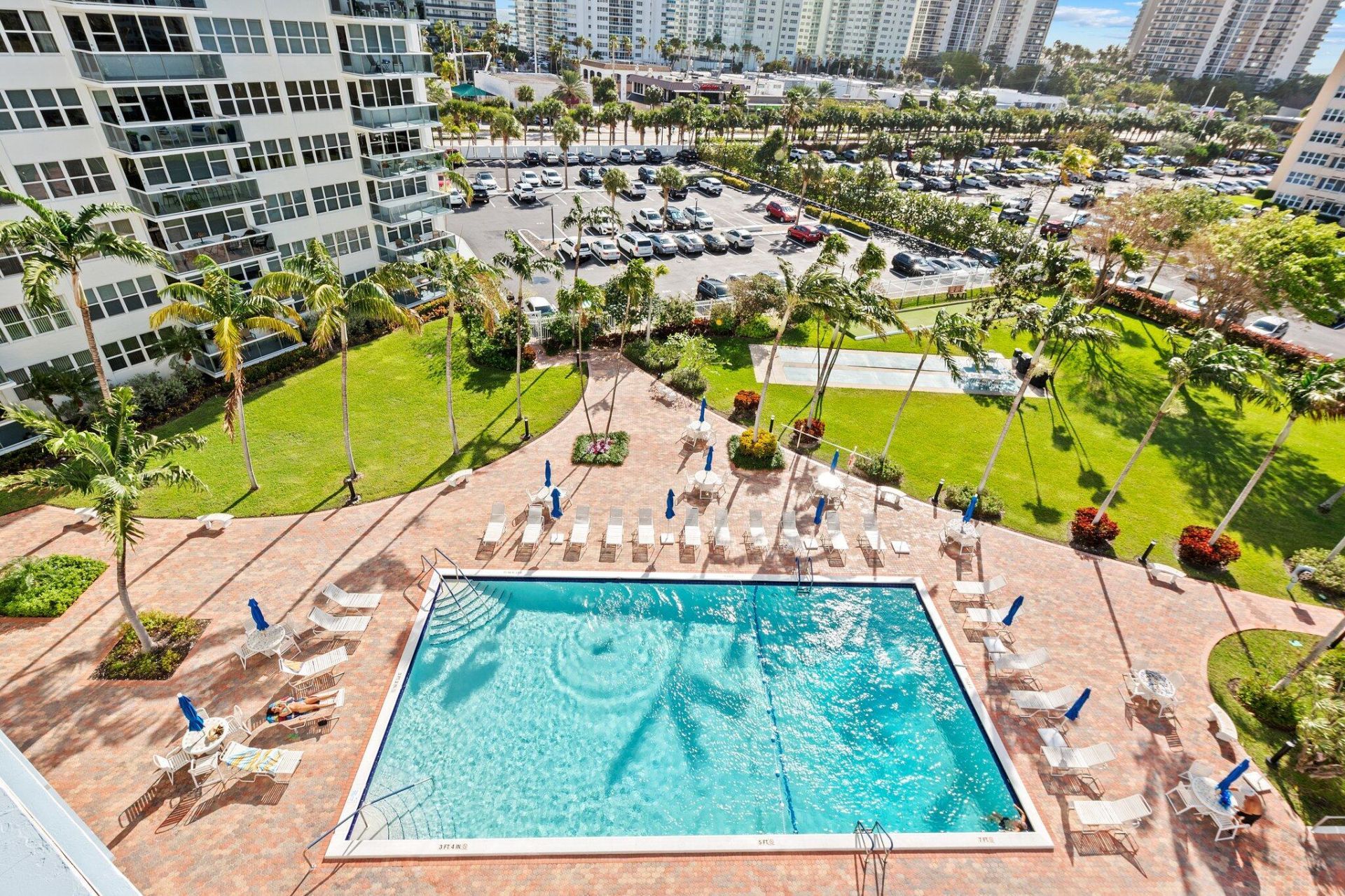 3300 NE 36th Street, Unit 721, Fort Lauderdale, FL 33308 Photo