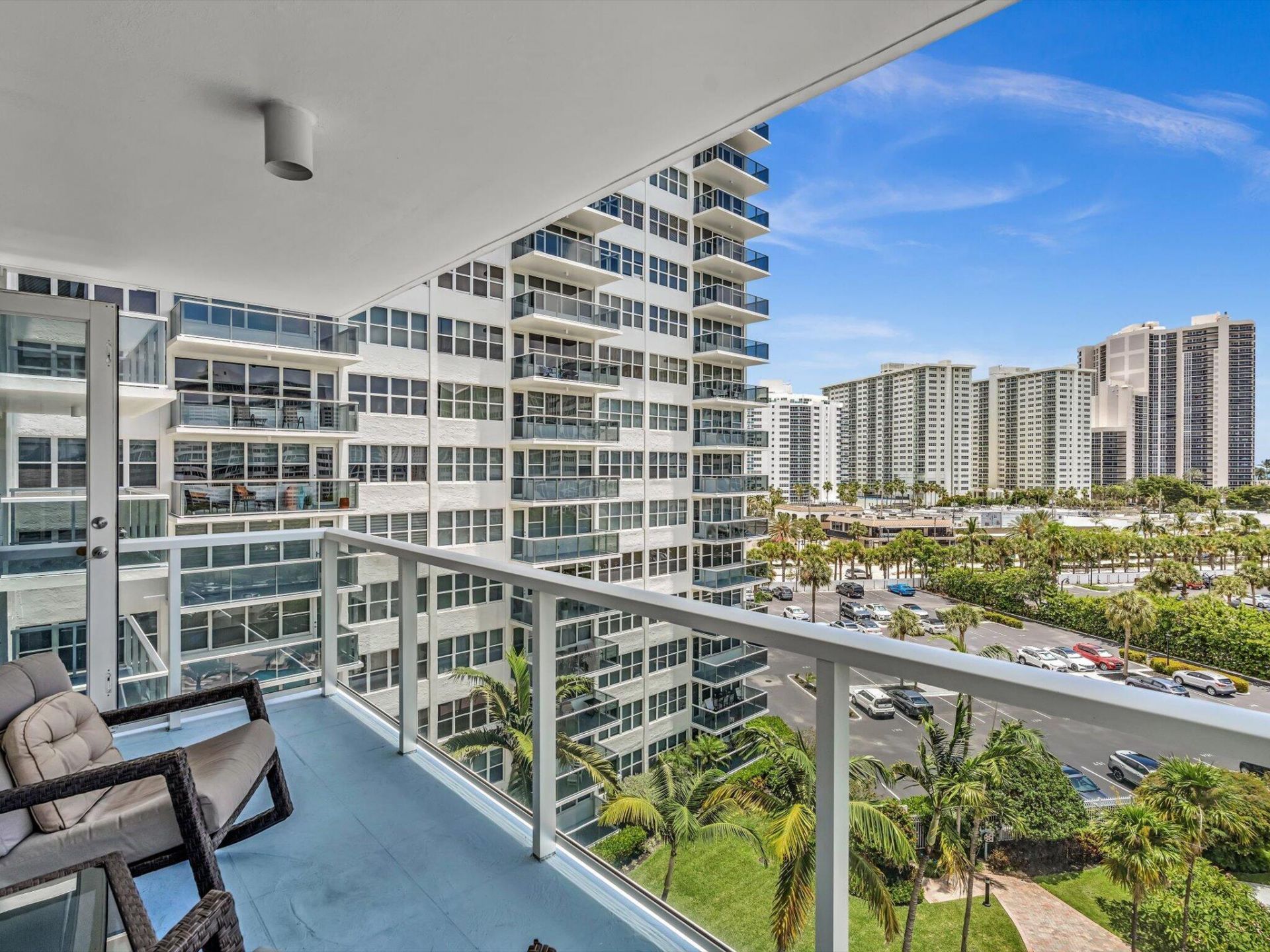 3300 NE 36th Street, Unit 721, Fort Lauderdale, FL 33308 Photo