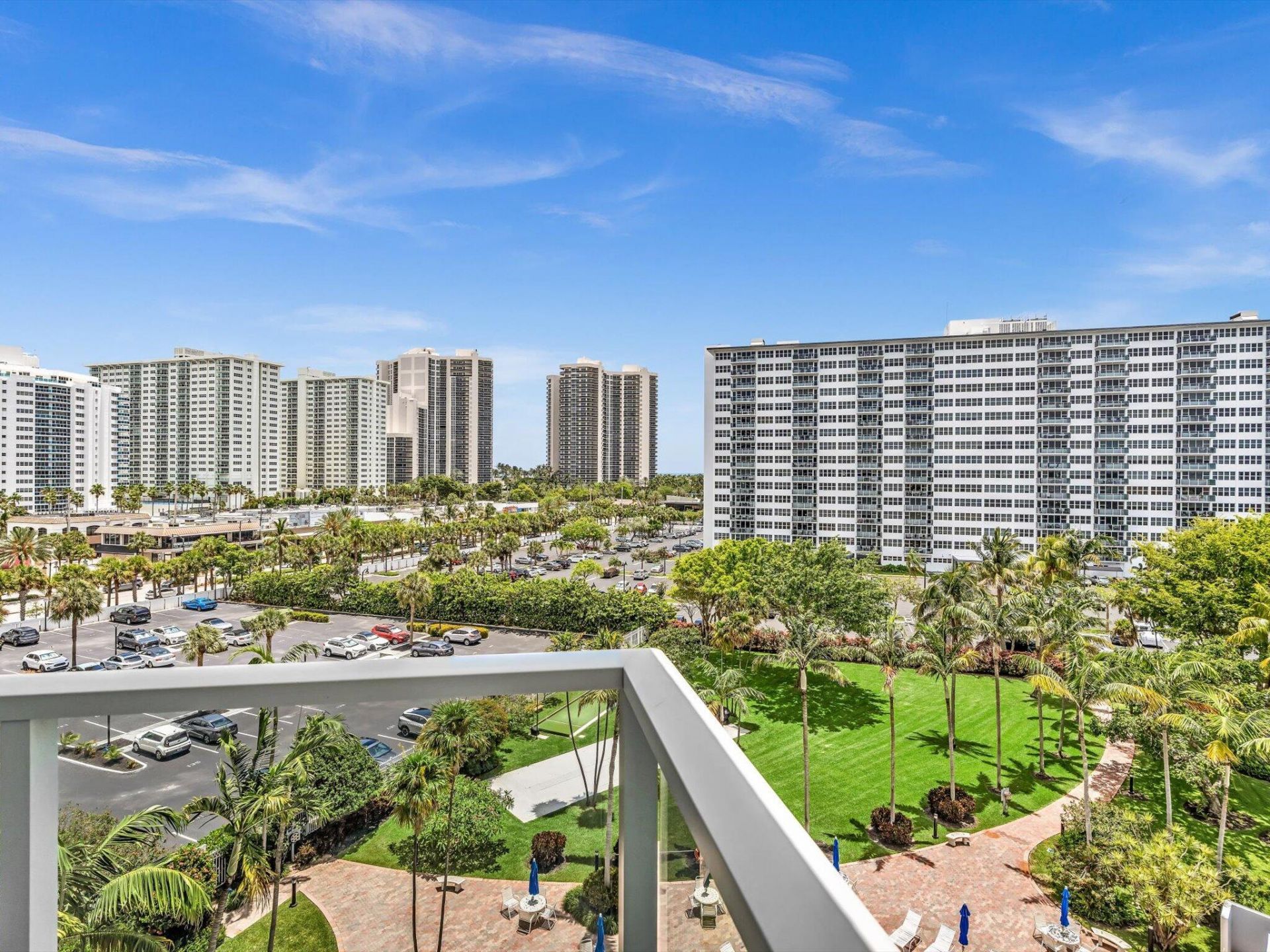 3300 NE 36th Street, Unit 721, Fort Lauderdale, FL 33308 Photo