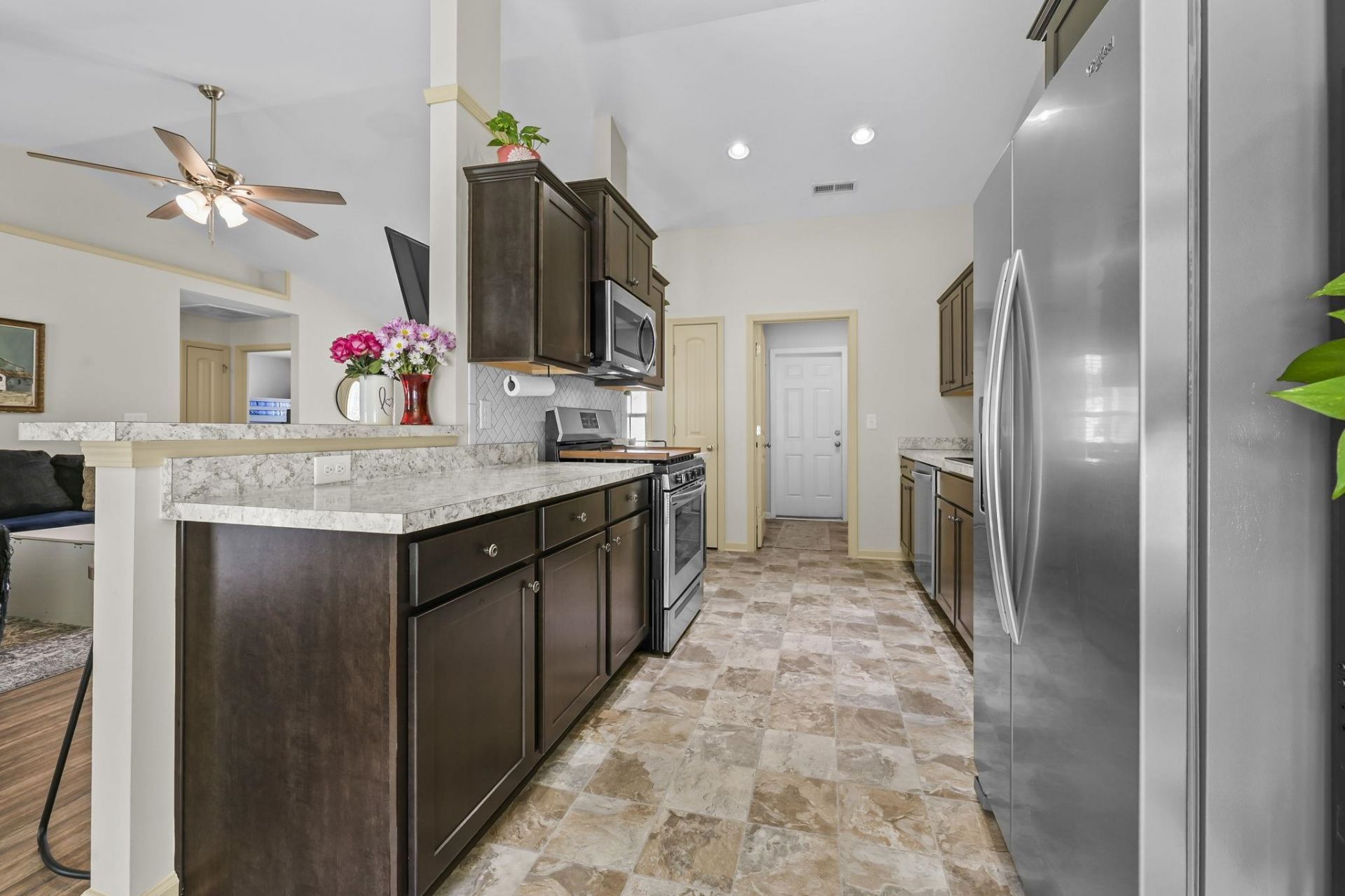 3528 Merganser Dr. Photo 9