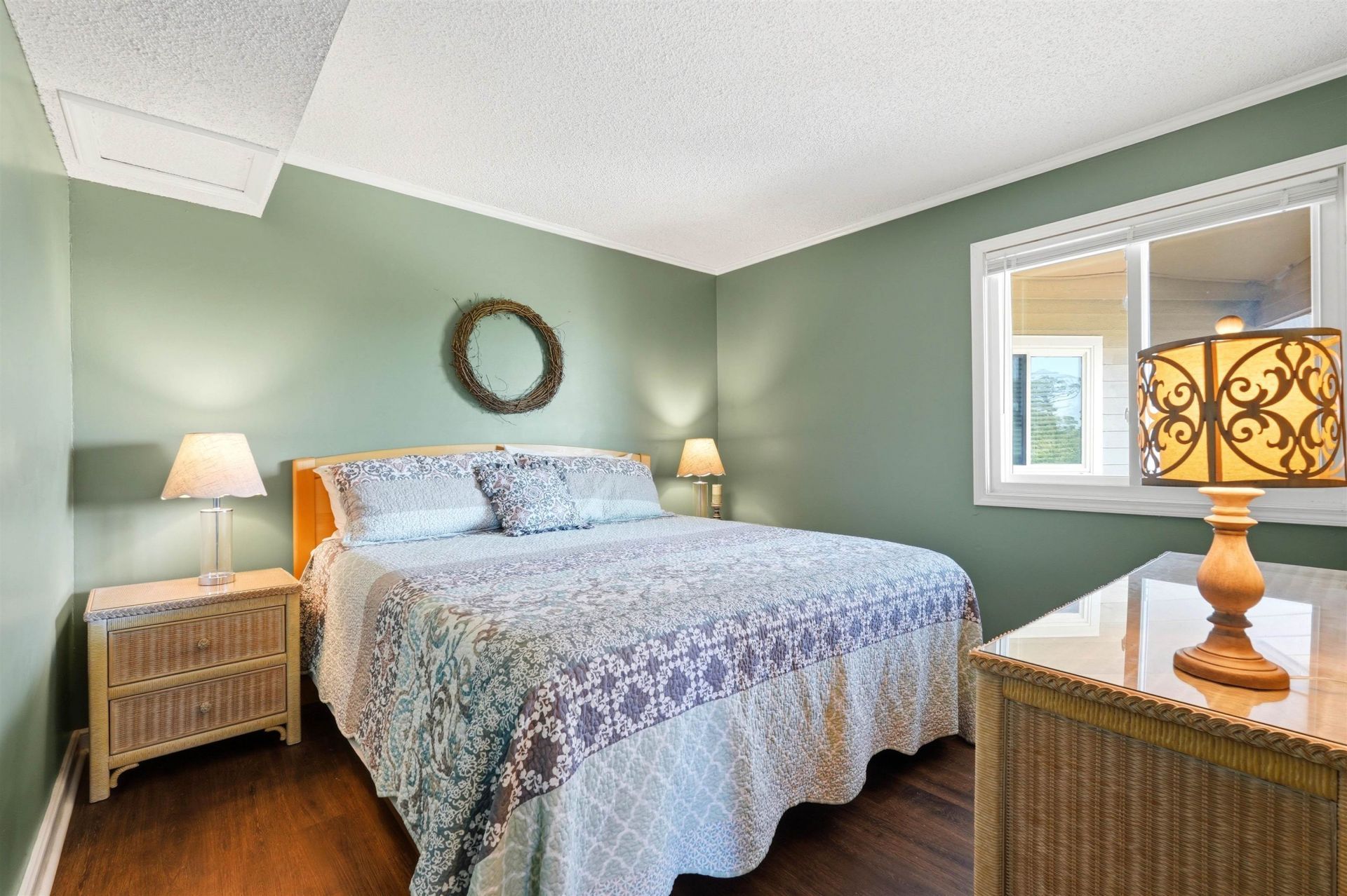 609 Hillside Dr.  Photo 9