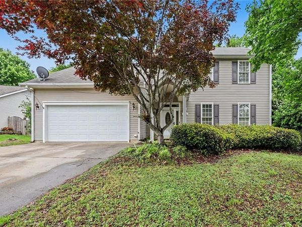 945 Biloxi Avenue, Kernersville, NC 27284