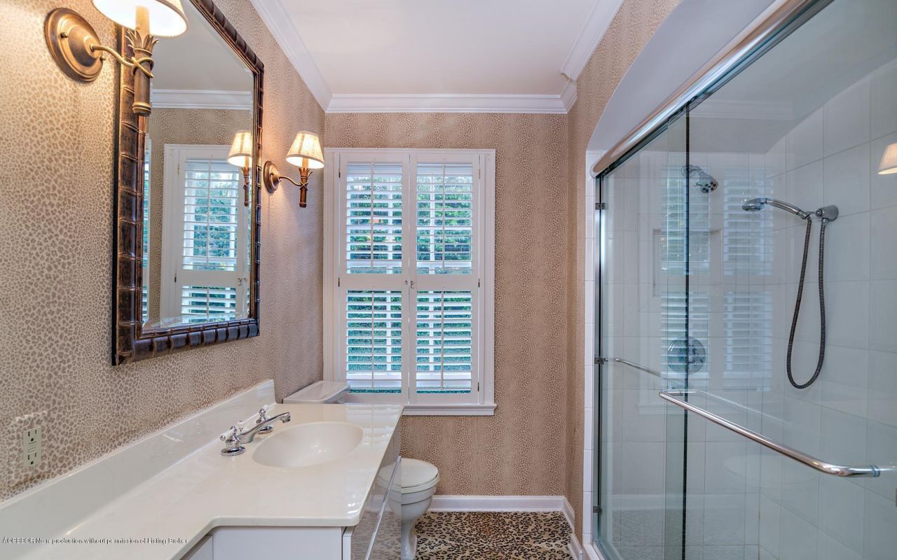 301 Ridgeview Drive, Palm Beach, FL 33480 Photo