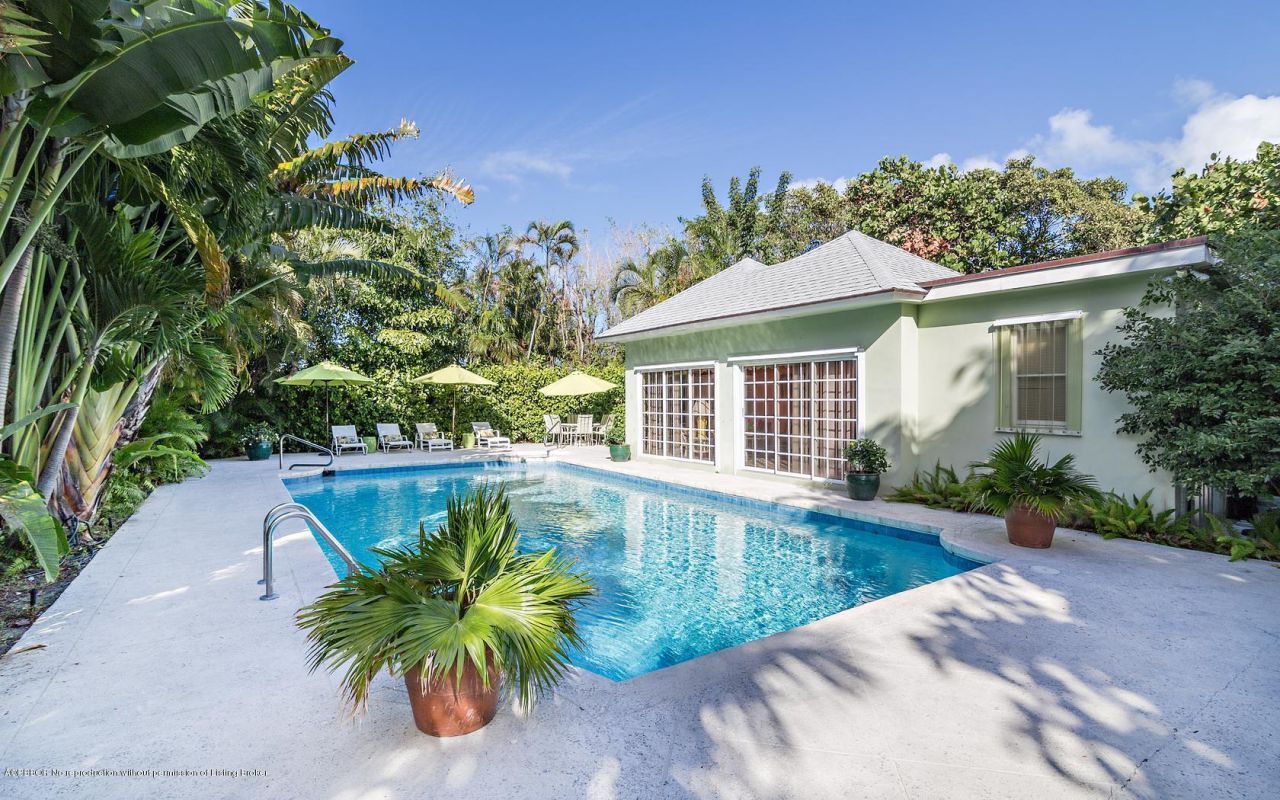 301 Ridgeview Drive, Palm Beach, FL 33480 Photo