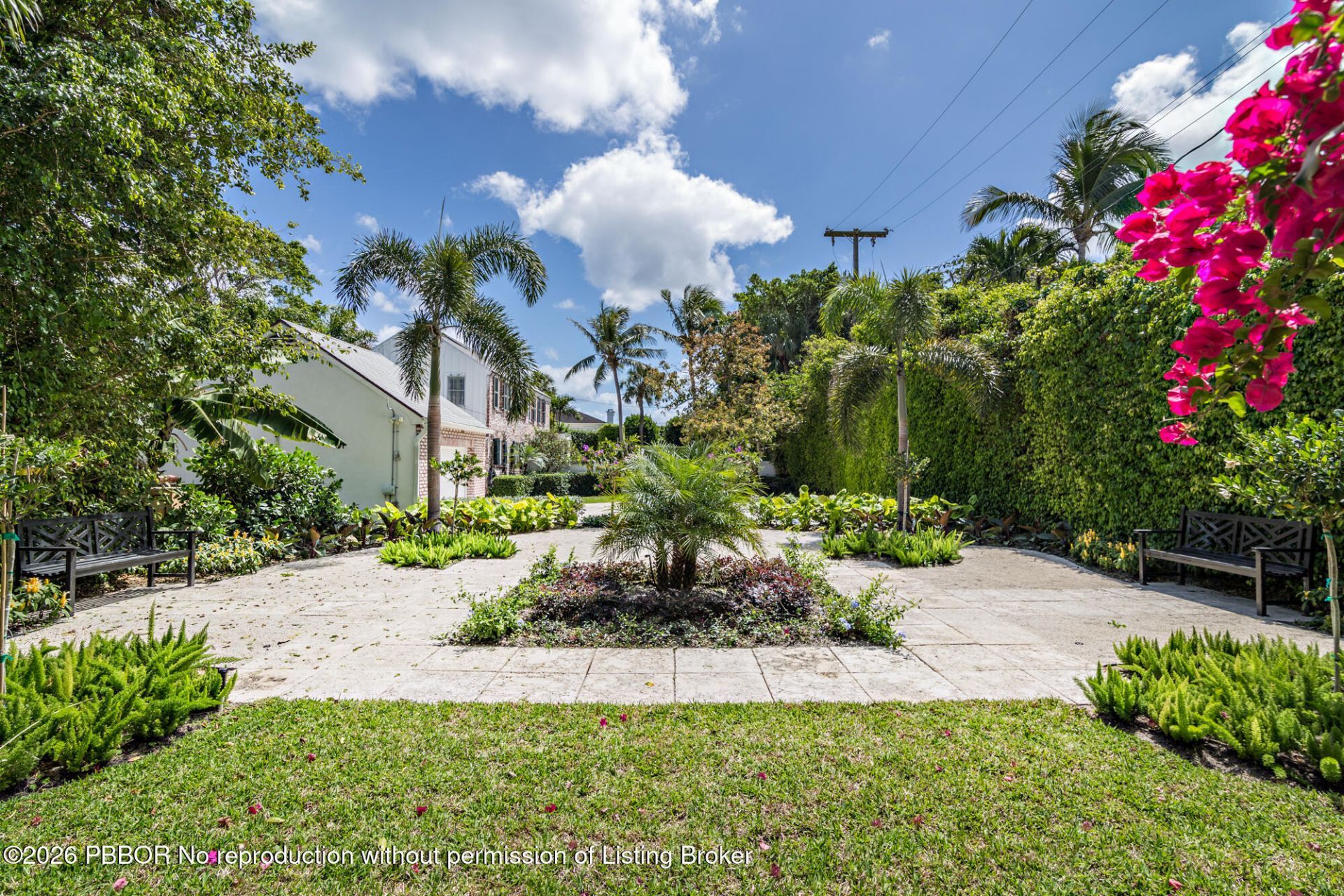 301 Ridgeview Drive, Palm Beach, FL 33480 Photo