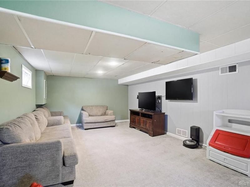 3853 Weirman Avenue, Green Township, OH 45211 Photo 34