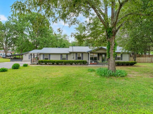 165 Tanglewood Trl, Estill Springs, TN 37330