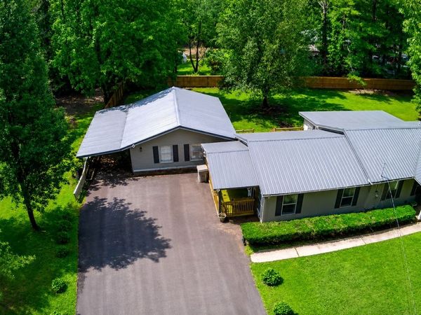 165 Tanglewood Trl, Estill Springs, TN 37330