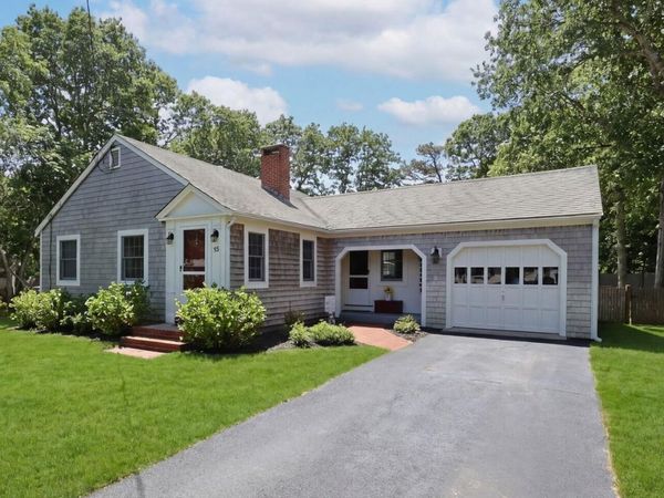 55 Scholl Avenue, West Yarmouth, MA 02673