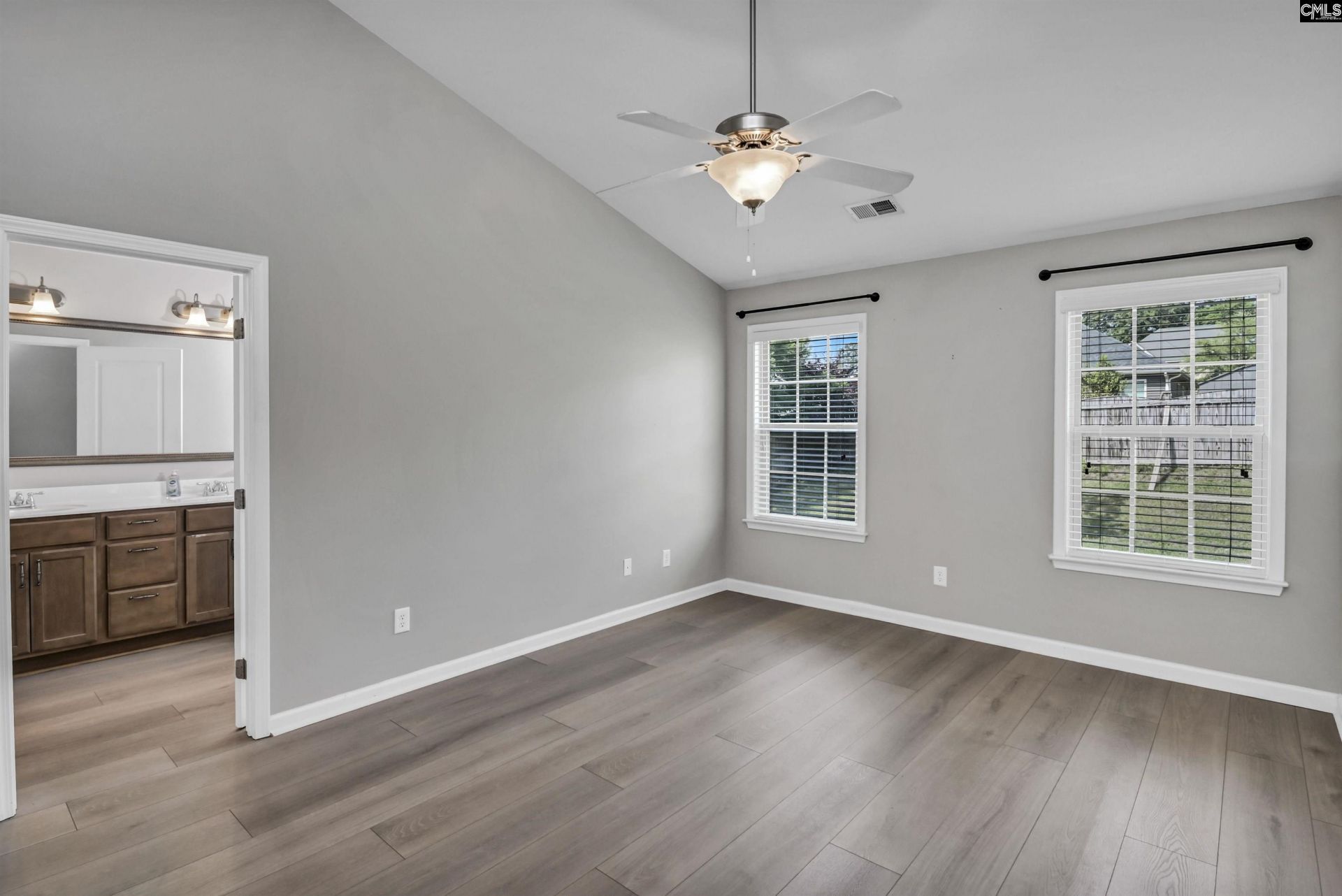 180 Rossmore Drive  Photo 10