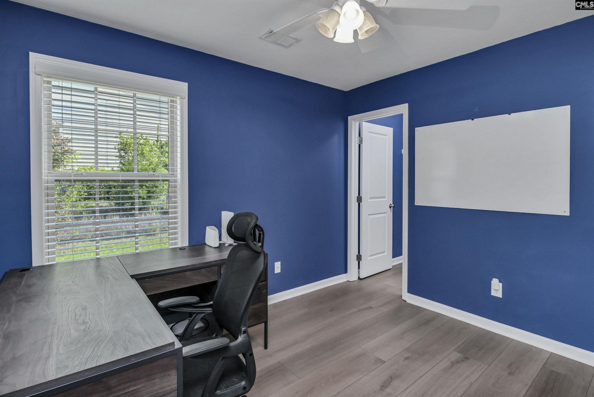 180 Rossmore Drive  Photo 19
