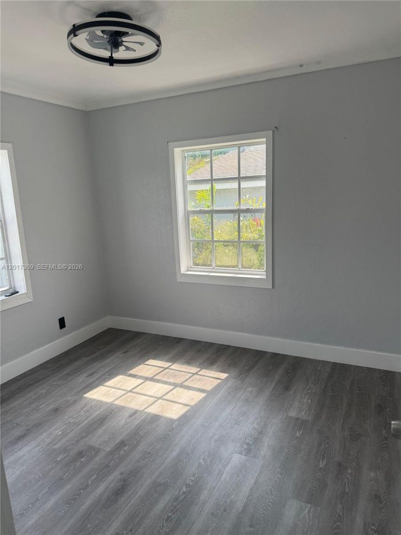 35 W 61st St , Hialeah, FL 33012 Photo