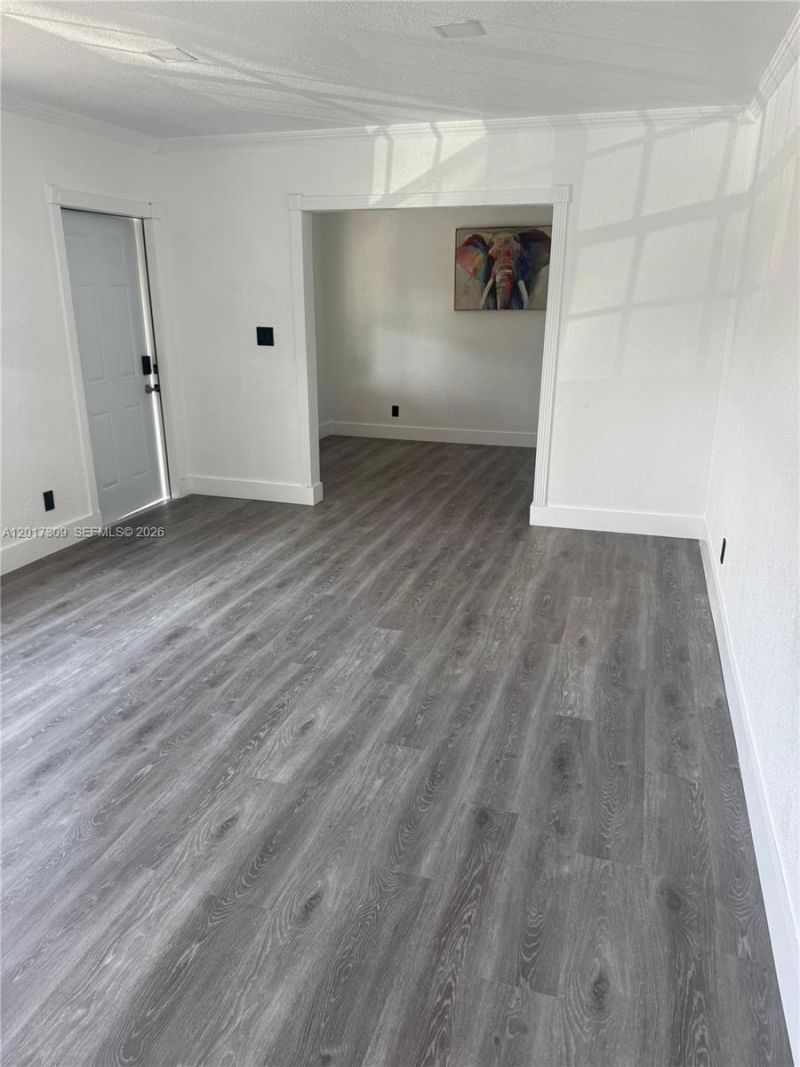 35 W 61st St , Hialeah, FL 33012 Photo