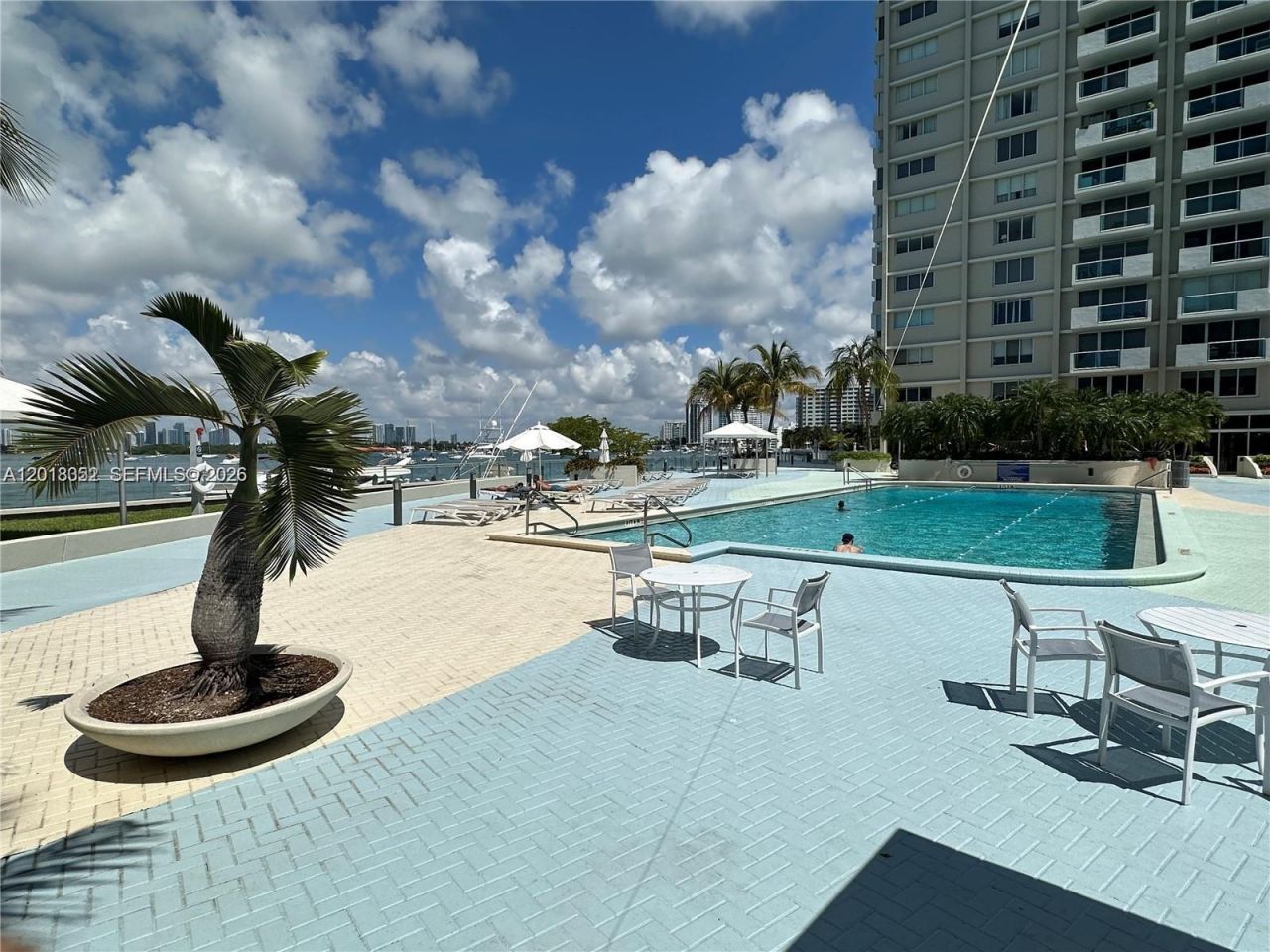 1200 West Ave, Unit 611, Miami Beach, FL 33139 Photo