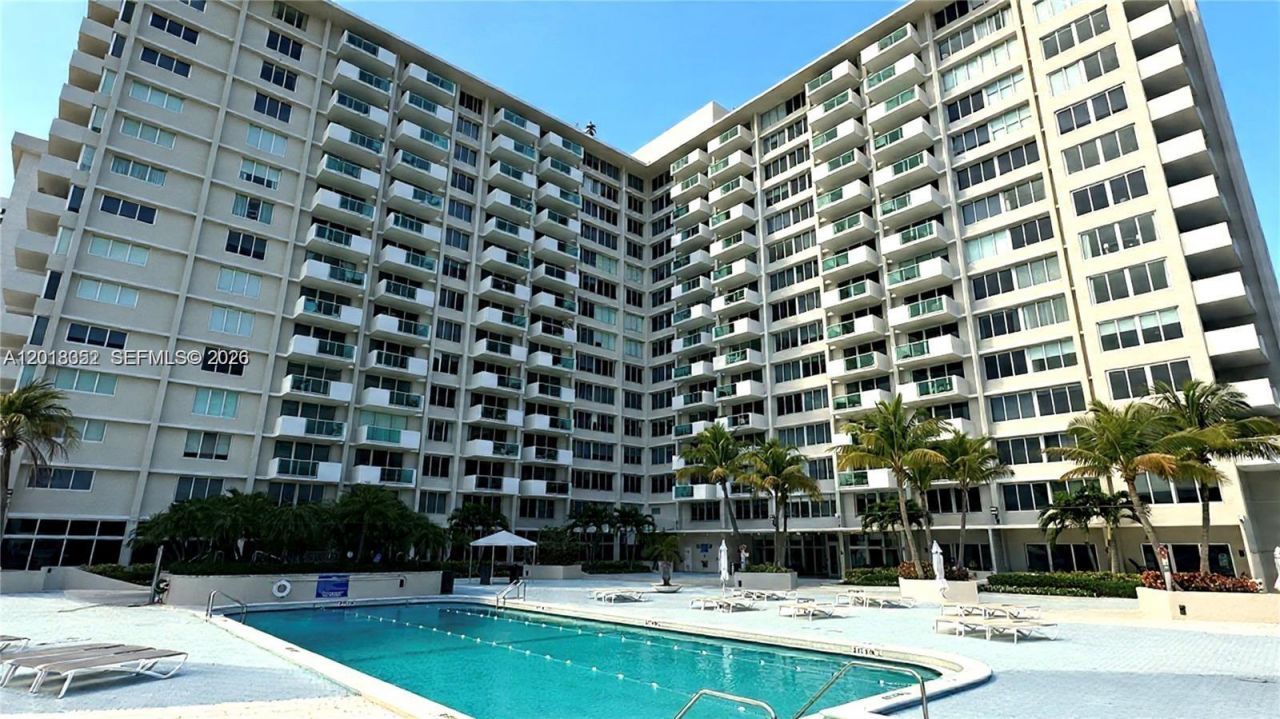 1200 West Ave, Unit 611, Miami Beach, FL 33139 Photo