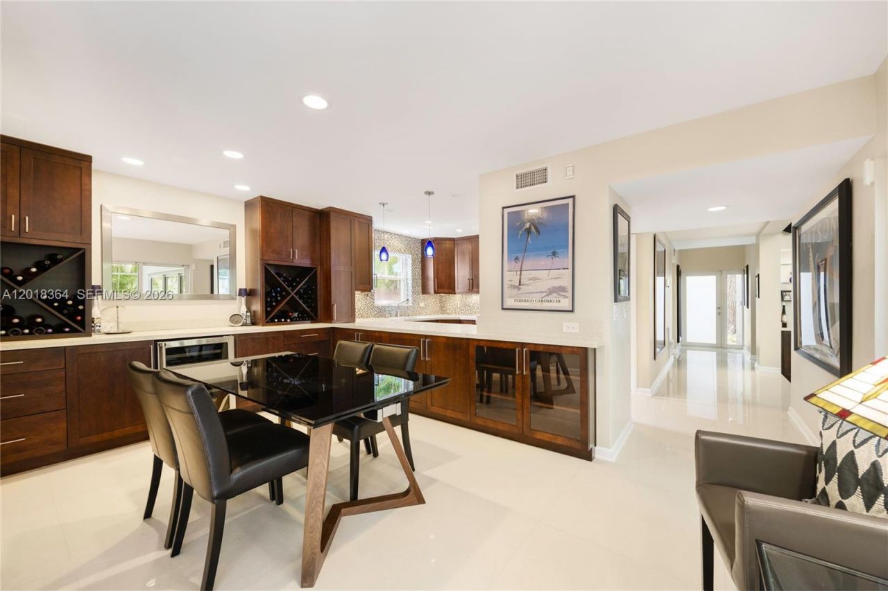 2721 SW 22nd Ave, Unit C, Coconut Grove, FL 33133 Photo