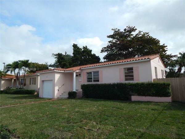 1841 SW 37th Ave , Miami, FL 33145